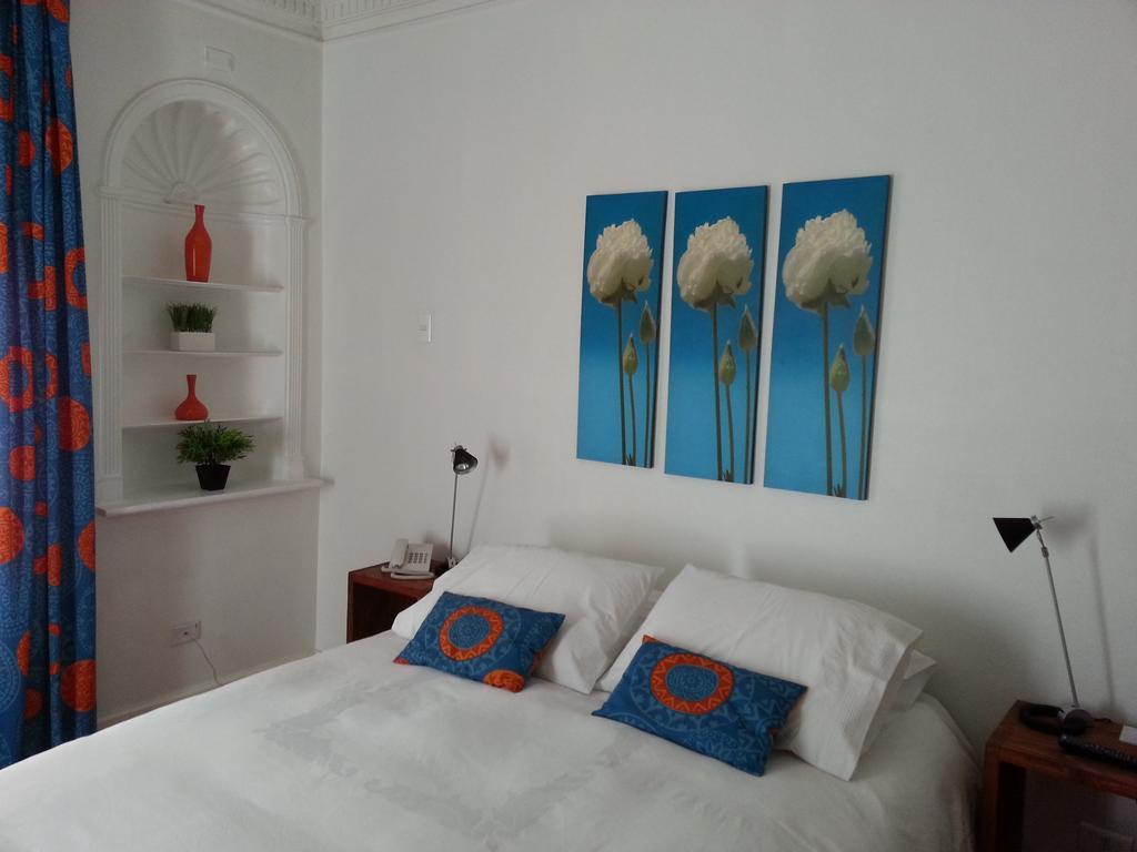 Hotel Las Hortensias Santiago Room photo